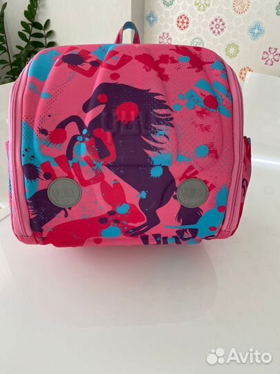 Продам школьный ранец для девочки