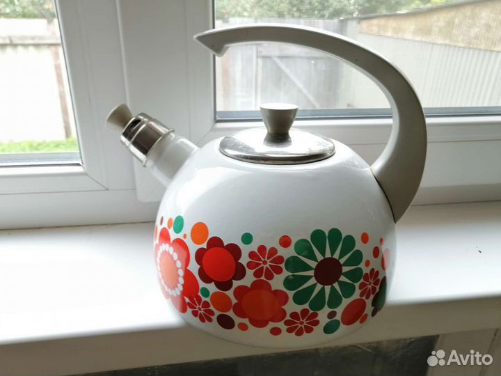 Чайник со свистком