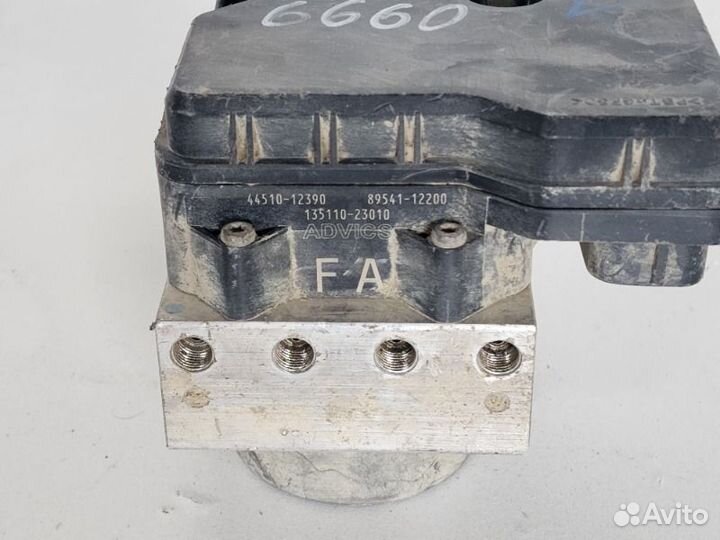 Блок abs Toyota Corolla E150 2006-2013