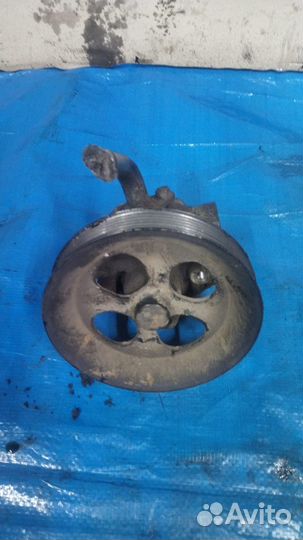 Насос гидроусилителя насос гур L200 4D56 KA4T