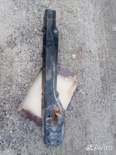 Крепление двигателя тойота королла спринтер 2c