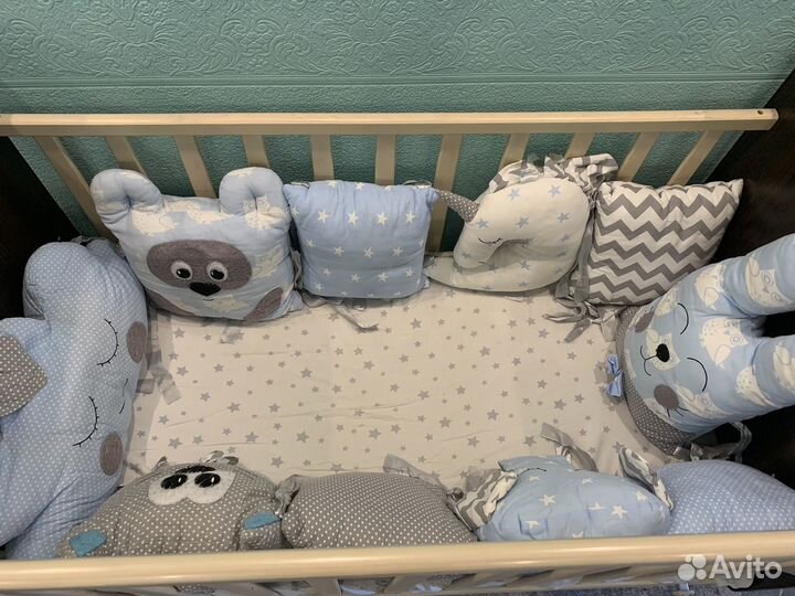 Мягкие бортики в кроватку