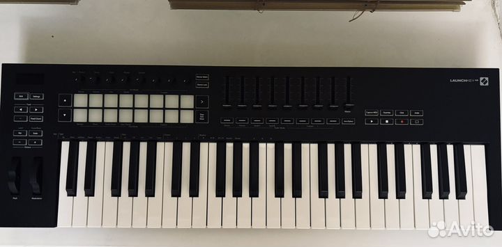 Novation Launchkey 49 mk3