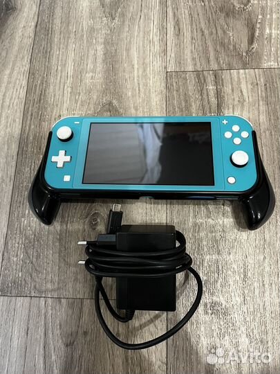 Nintendo switch lite с играми