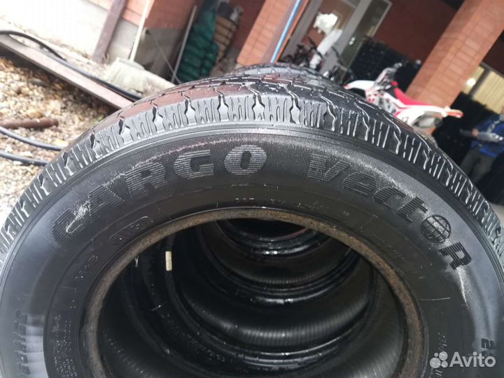 Goodyear Cargo Vector 235/65 R16