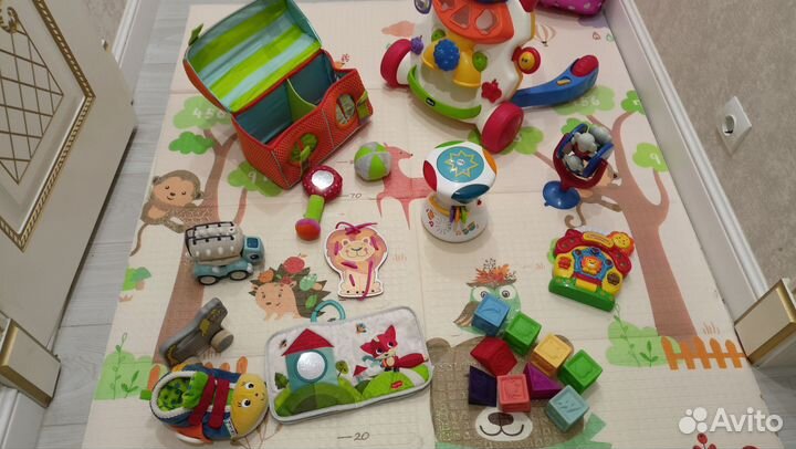 Развивающие игрушки пакетом