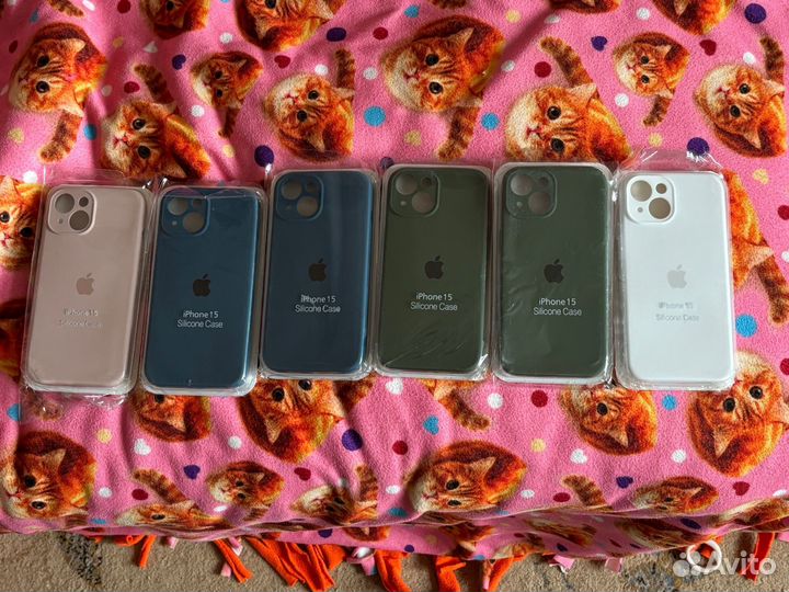 Чехлы на телефон iPhone 15