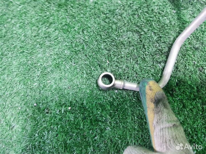 Трубка масляная volkswagen Caddy 3 2013