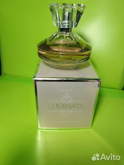 Avon Luminata