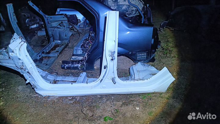 Kia rio 3 порог левый, стойка, брызговик