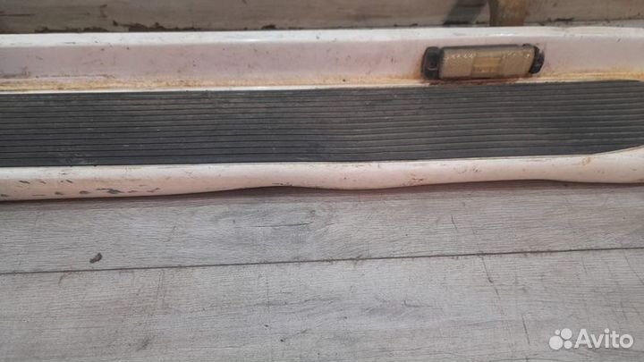 Порог правый Toyota Highlander U20 С 2001 По 2007