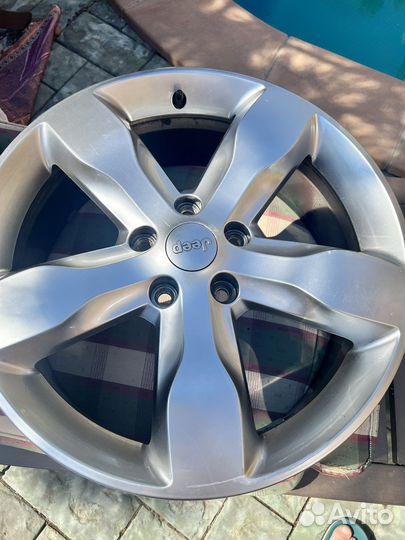 Колесные диски с датчиками Jeep Grand Cherokee WK2