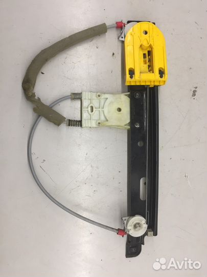 Стеклоподъемник электрический задний правый