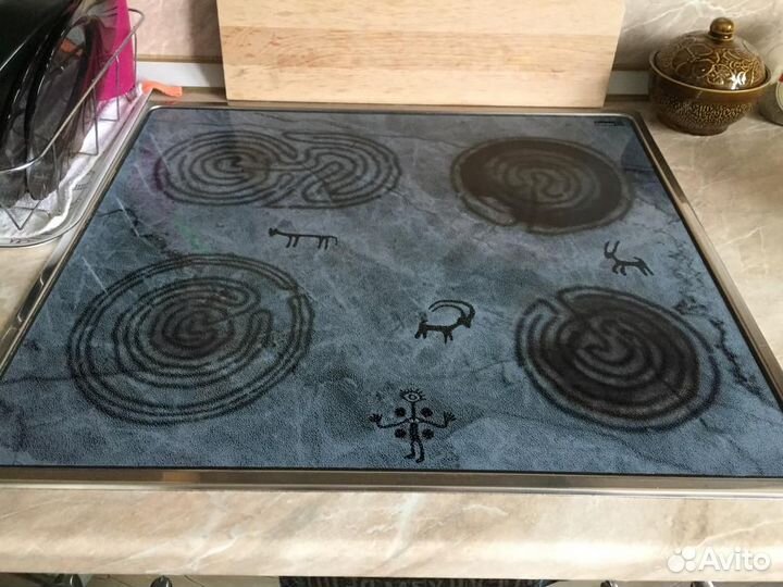 Духовой шкаф и варочная панель Kaiser