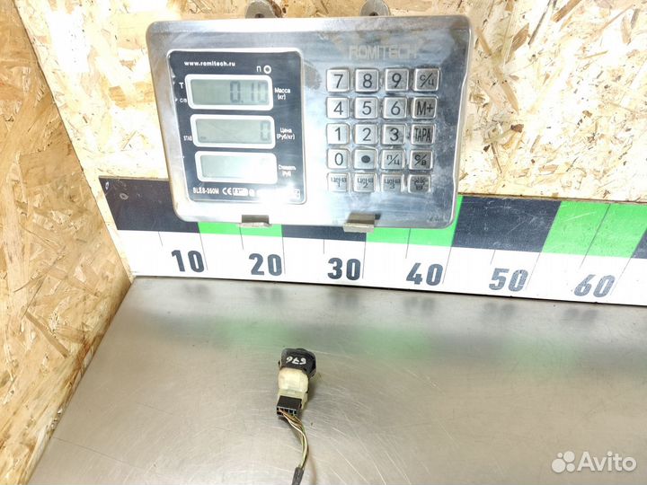 Кнопка регулировки зеркал Faw Vita