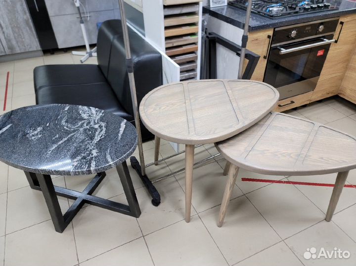 Журнальный столик