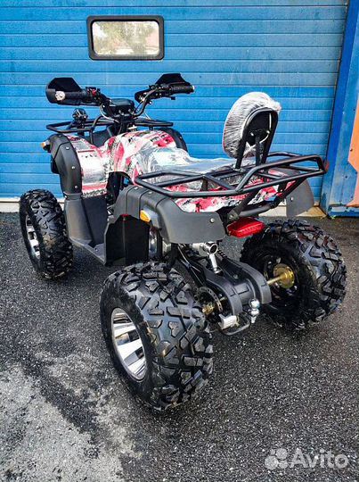 Квадроцикл grizzly 200 В красном цвете