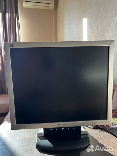 Монитор Viewsonic VA721