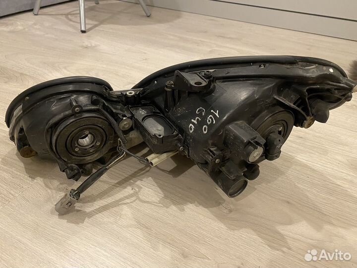 Фара правая lexus gs/aristo