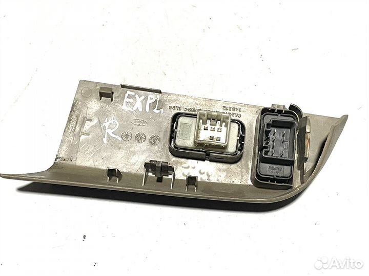 Кнопка правого эсп Ford Explorer 3