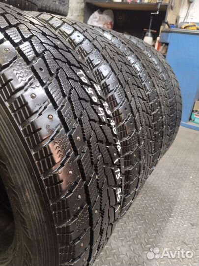 Toyo Open Country I/T 215/70 R16