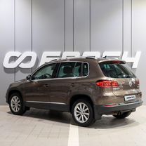 Volkswagen Tiguan 2.0 AT, 2015, 152 747 км, с пробегом, цена 1 899 000 руб.