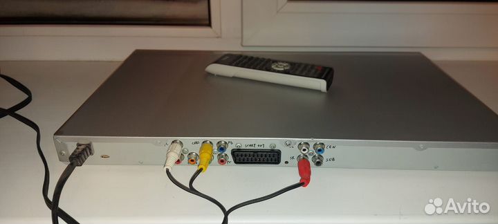 DVD плеер Vitek и TCL с пультами