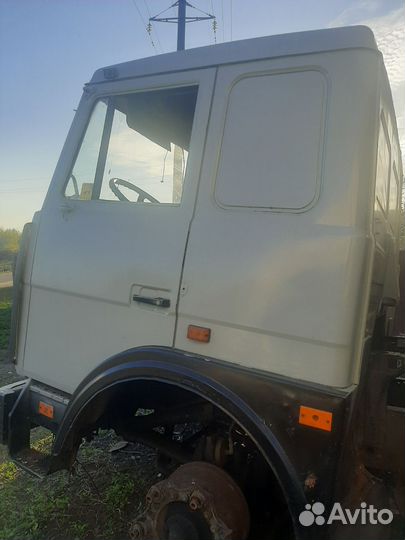 Кабина на маз