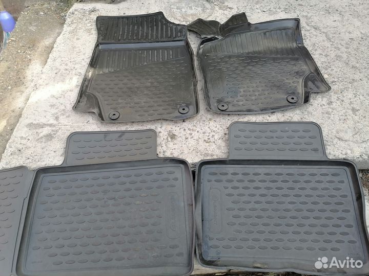 Коврики в geely atlas