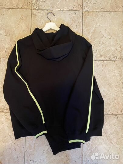 Спортивный костюм zara