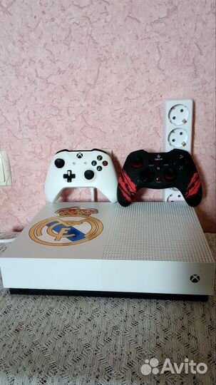 Xbox One s 1tb
