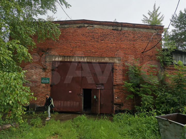 Производственная площадка, 1500 м²