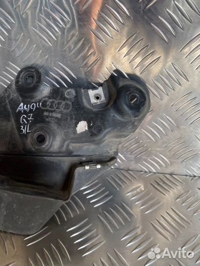 Брызговик задний левый Audi Q7 4M cvmd 2016