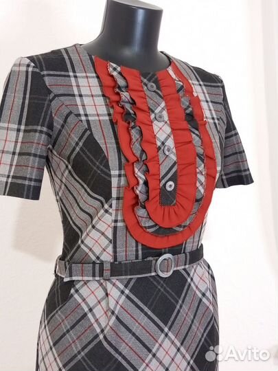 Новое шерстяное платье в клетку Винтаж Италия