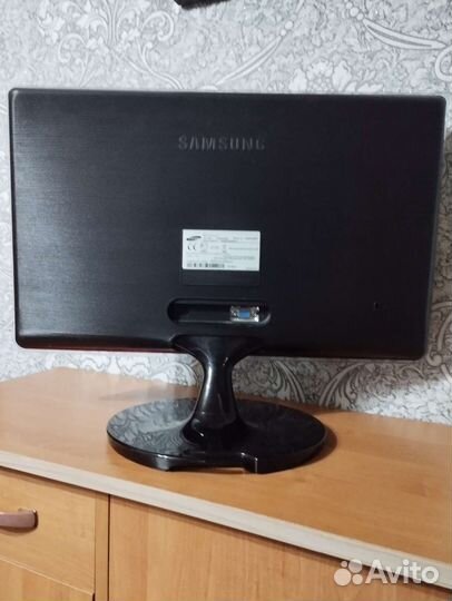 Монитор Samsung 22 дюйма