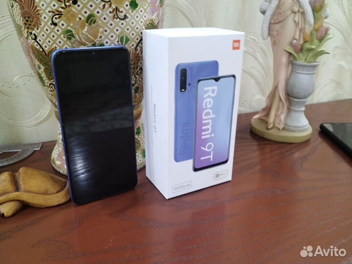 Xiaomi Mi 9T, 4/64 ГБ