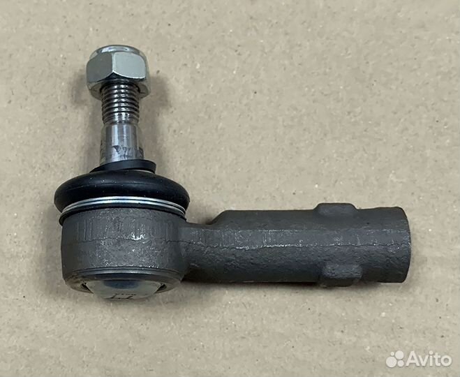 Наконечник рулевой левый VW Transporter T4