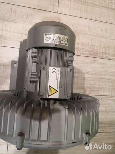 Компрессор вихревой вакуумный Siemens2BH1500-7AH16