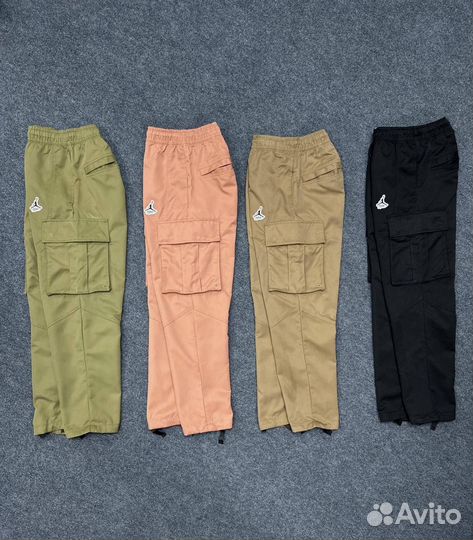 Спортивные штаны