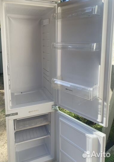 Холодильник shivaki б/у на запчасти