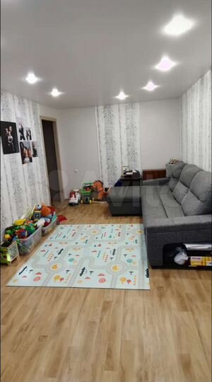 2-к. квартира, 43 м², 2/5 эт.