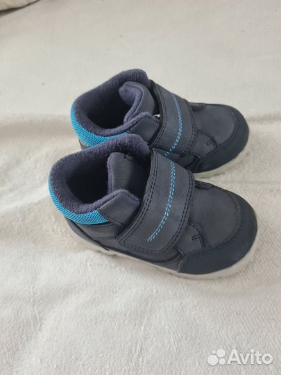 Кроссовки демисезонные на мальчика