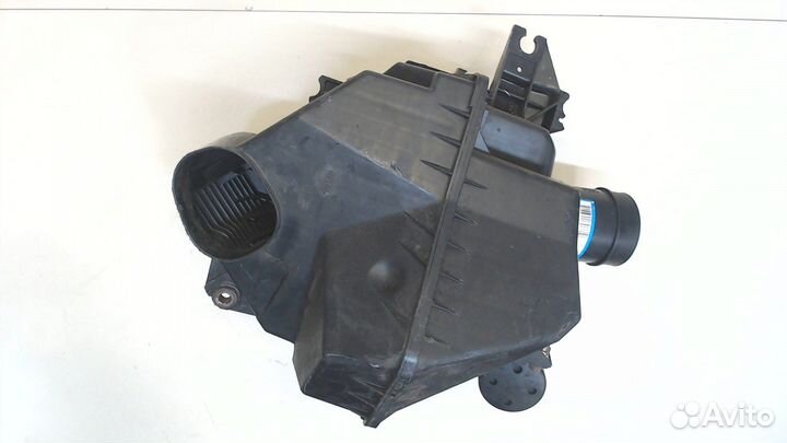 Корпус воздушного фильтра Infiniti QX4 (JR50), 200