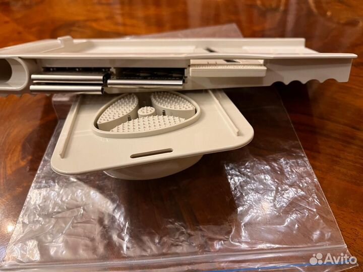 Терка-овощерезка Leifheit. Германия