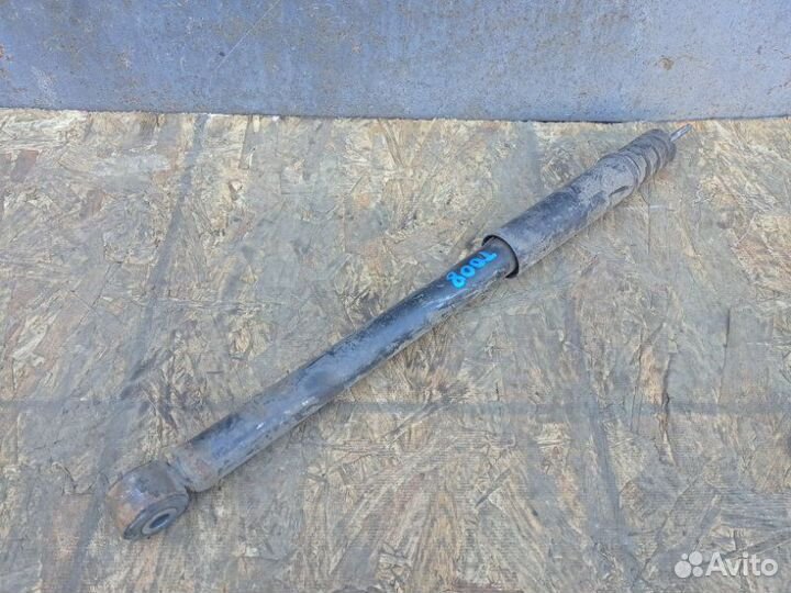 Амортизатор задний Renault Duster 1.5 2010-2021