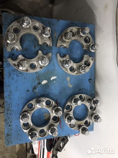 Проставки переходные 5x114,3 на 5x120
