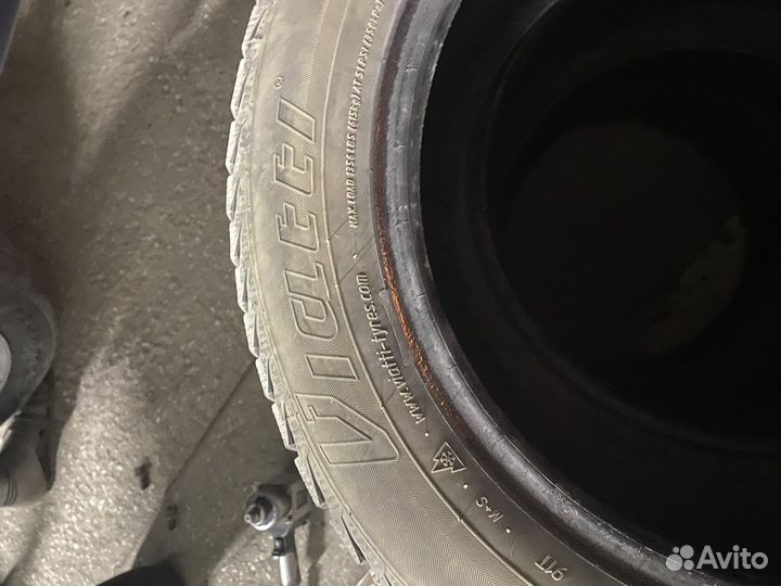 Viatti Brina Nordico V-522 205/55 R16