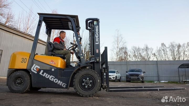 Вилочный погрузчик LiuGong CPCD30, 2023