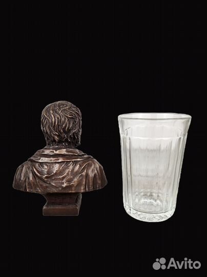 Бюст бронзовый 