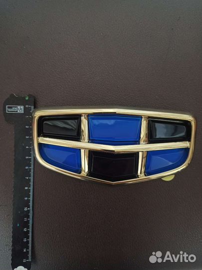 Эмблема решетки радиатора Geely Atlas NL-3